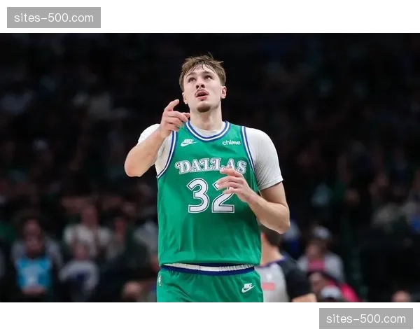 塔图姆复出后绿军净效率+13.5 双探花同场效果卓越 塔图姆复出后绿军净效率+13.5 双探花同场效果卓越